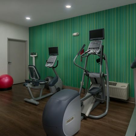 Holiday Inn Express Lawrence By Ihg Екстериор снимка