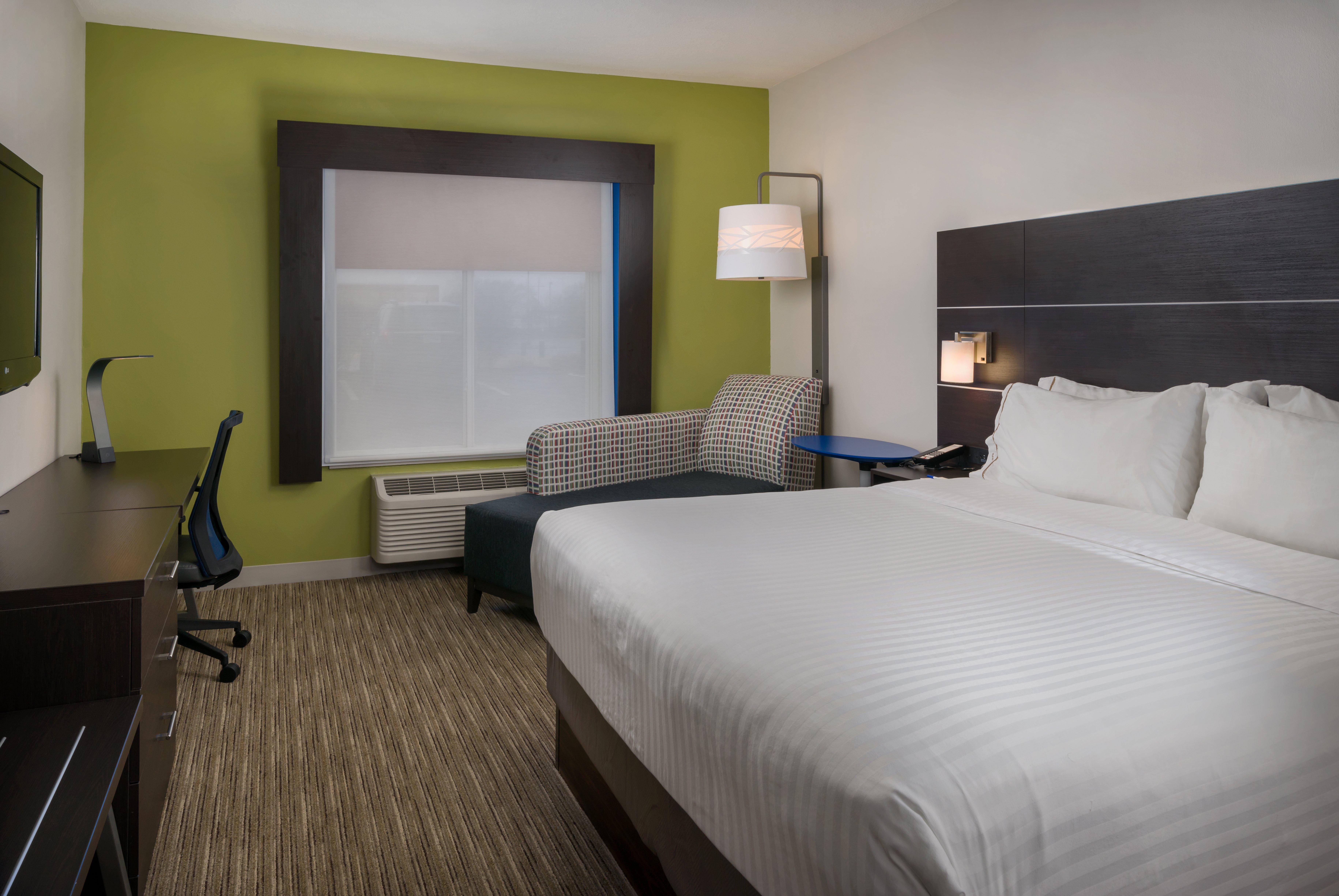 Holiday Inn Express Lawrence By Ihg Екстериор снимка